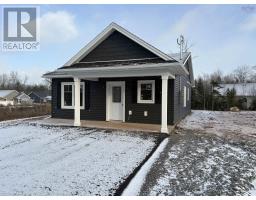 Living room - 41 Amelia Ave Avenue, Stewiacke, NS B0N2J0 Photo 3