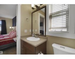 Bedroom 2 - 30 Hilldowns Dr, Spruce Grove, AB T7X0J2 Photo 5