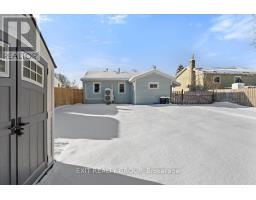 Laundry room - 79 Louis Street, Quinte West, ON K8V2K9 Photo 3