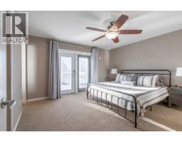 2pc Bathroom - 306 Twinriver Road W, Lethbridge, AB T1J5B9 Photo 2