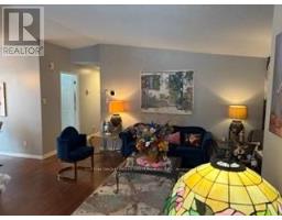 Kitchen - 1 11 Stewart Street, Strathroycaradoc, ON N7G1A1 Photo 2