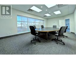5155 Spectrum Way, Mississauga, ON L4W5A1 Photo 2
