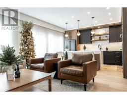 Family room - 138 Brown Street, Stratford, ON N5A0B8 Photo 3