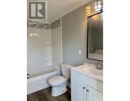 82 Port Clyde Road, Image 2