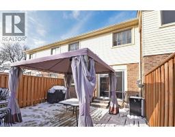 Bedroom - 150 Gateshead Crescent Unit 73, Stoney Creek, ON L8G4A7 Photo 5