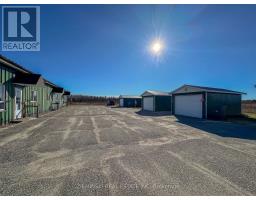 727 Ambridge Drive, Iroquois Falls, ON P0K1G0 Photo 5