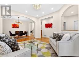 Bathroom - 143 Borealis Crescent, Ottawa, ON K1K4T9 Photo 5