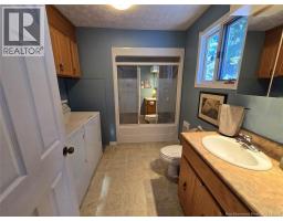 Living room - 1040 Route 215, Saintfrancoisdemadawaska, NB E7A1G9 Photo 4