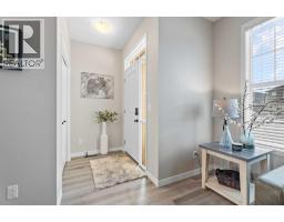 Dining room - 136 Dawson Drive, Chestermere, AB T1X1Z9 Photo 3