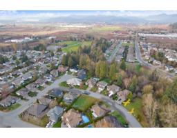 3684 Cobblestone Drive, Abbotsford, BC C2S7J8 Photo 2