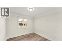 Bedroom - 1021 Tillicum Rd, Esquimalt, BC V9A2A2 Photo 2