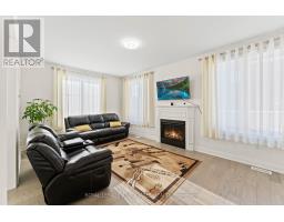 Kitchen - 15 Farringdon Crescent, Brampton, ON L7A4Z5 Photo 4