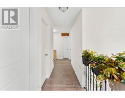 Dining room - 15 Farringdon Crescent, Brampton, ON L7A4Z5 Photo 2