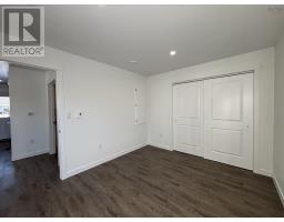 Bath (# pieces 1-6) - 7 Fleming Street, Amherst, NS B4H0C7 Photo 3