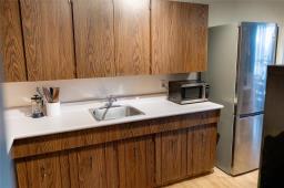 Dining room - 205 870 Cambridge Street, Winnipeg, MB R3M3H5 Photo 5