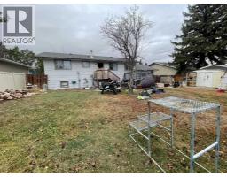 Kitchen - 1020 1 Street W, Kindersley, SK S0L1S0 Photo 4