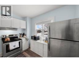 4pc Bathroom - 1097 Moy Ave, Windsor, ON N9A2P2 Photo 2