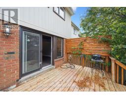 Living room - 51 Dovercliffe Road, Guelph, ON N1G3A5 Photo 4