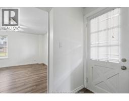 Bedroom - 2900 Front Road, Lasalle, ON N9J2N9 Photo 3