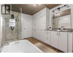 Utility room - 2900 Front Road, Lasalle, ON N9J2N9 Photo 5