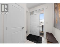 Bedroom 2 - 9 Queensbrook Crescent, Cambridge, ON N1S0E5 Photo 4