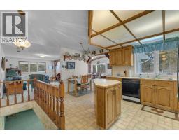 Dining room - 425016 Range Road 250, Rural Ponoka County, AB T4J1R4 Photo 4