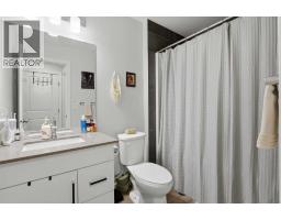 3pc Bathroom - 51 Lake Street, Rural Red Deer County, AB T4E3C9 Photo 5