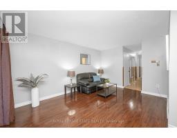 Dining room - 124 100 Quigley Road, Hamilton, ON L8K6J1 Photo 4