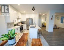 Laundry room - 137 Maynooth Court, Ottawa, ON K2J6Y4 Photo 4