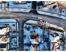 3140 High Springs Crescent, Mississauga, ON L5B4G6 Photo 3