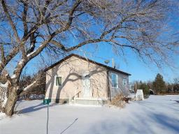 31 Russell Avenue, Kelwood, MB R0J0Y0 Photo 5
