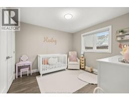 5pc Bathroom - 1003 Chateau Avenue, Windsor, ON N8P0E6 Photo 3