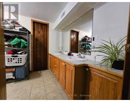 205 Lakeside Drive, North Bay, ON P1A3E2 Photo 4