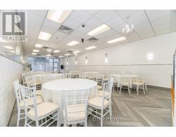 3 3232 Steeles Avenue W, Vaughan, ON L4K4C8 Photo 3