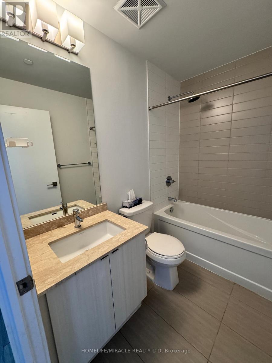 3215 4055 Parkside Village Drive