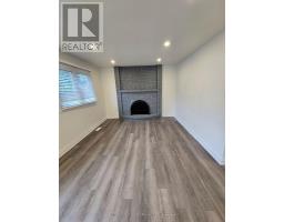 Dining room - 2602 Chisholm Court, Mississauga, ON L5C3H9 Photo 2