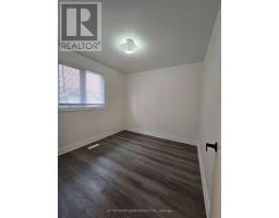 Primary Bedroom - 2602 Chisholm Court, Mississauga, ON L5C3H9 Photo 4