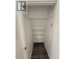 Living room - 2602 Chisholm Court, Mississauga, ON L5C3H9 Photo 3