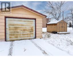 4pc Bathroom - 4824 3 Street, Donnelly, AB T0H1G0 Photo 3