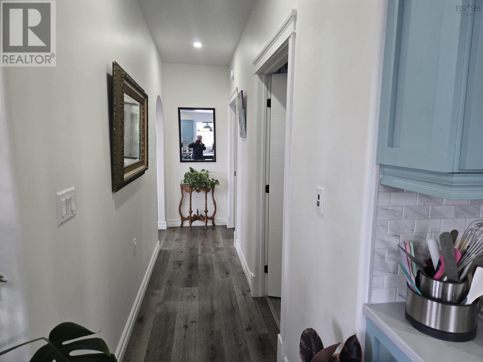 1718 Upper Branch Road