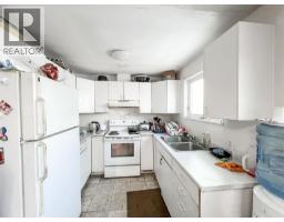 All 1 3 Avenue Se, Falher, AB T0H1M0 Photo 3