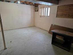 616 Spruce Bay, Portage La Prairie, MB R1N3L6 Photo 2