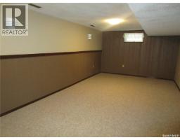 Bedroom - 1003 1st Street W, Assiniboia, SK S0H0B0 Photo 3