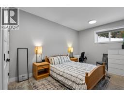 Kitchen - 2533 Mountain View Drive, Sun Peaks, BC V0E5N0 Photo 3