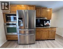 Living room - 6834 59 Avenue 712, Red Deer, AB T4P1C9 Photo 4