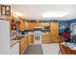 Living room - 12612 Giants Head Road Unit 3, Summerland, BC V0H1Z7 Photo 5