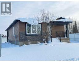 Primary Bedroom - 401 12 Street Sw, Slave Lake, AB T0G2A4 Photo 4