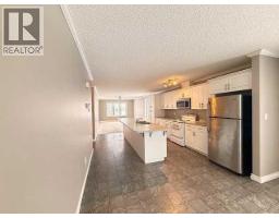 Kitchen - 401 12 Street Sw, Slave Lake, AB T0G2A4 Photo 3