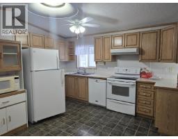 Living room - 42 313 Westland Road, Quesnel, BC V2J4V4 Photo 5