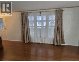 Kitchen - 42 313 Westland Road, Quesnel, BC V2J4V4 Photo 2